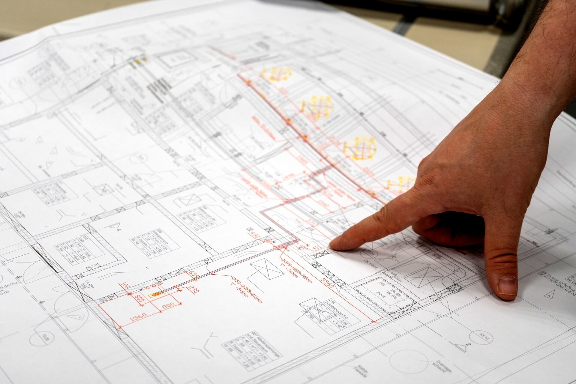 Leistungen der ABH Stromschienen GmbH